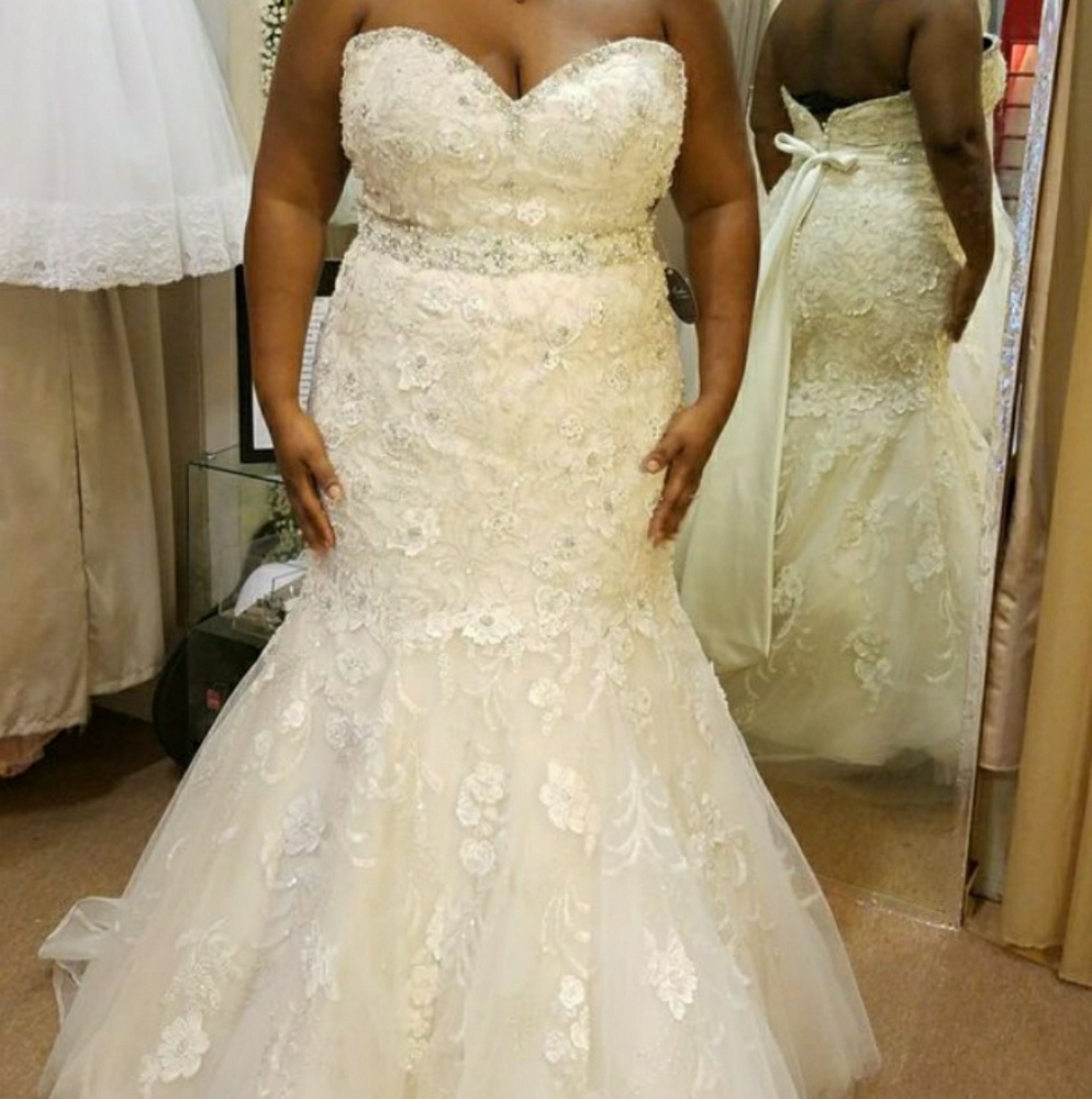 Wedding dress
